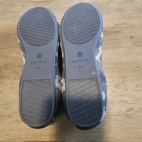 Rothy's Botanicamo Gray Loafers Women Size 9.5 Floral Camo Flats Slip On Casual - Picture 7 of 7